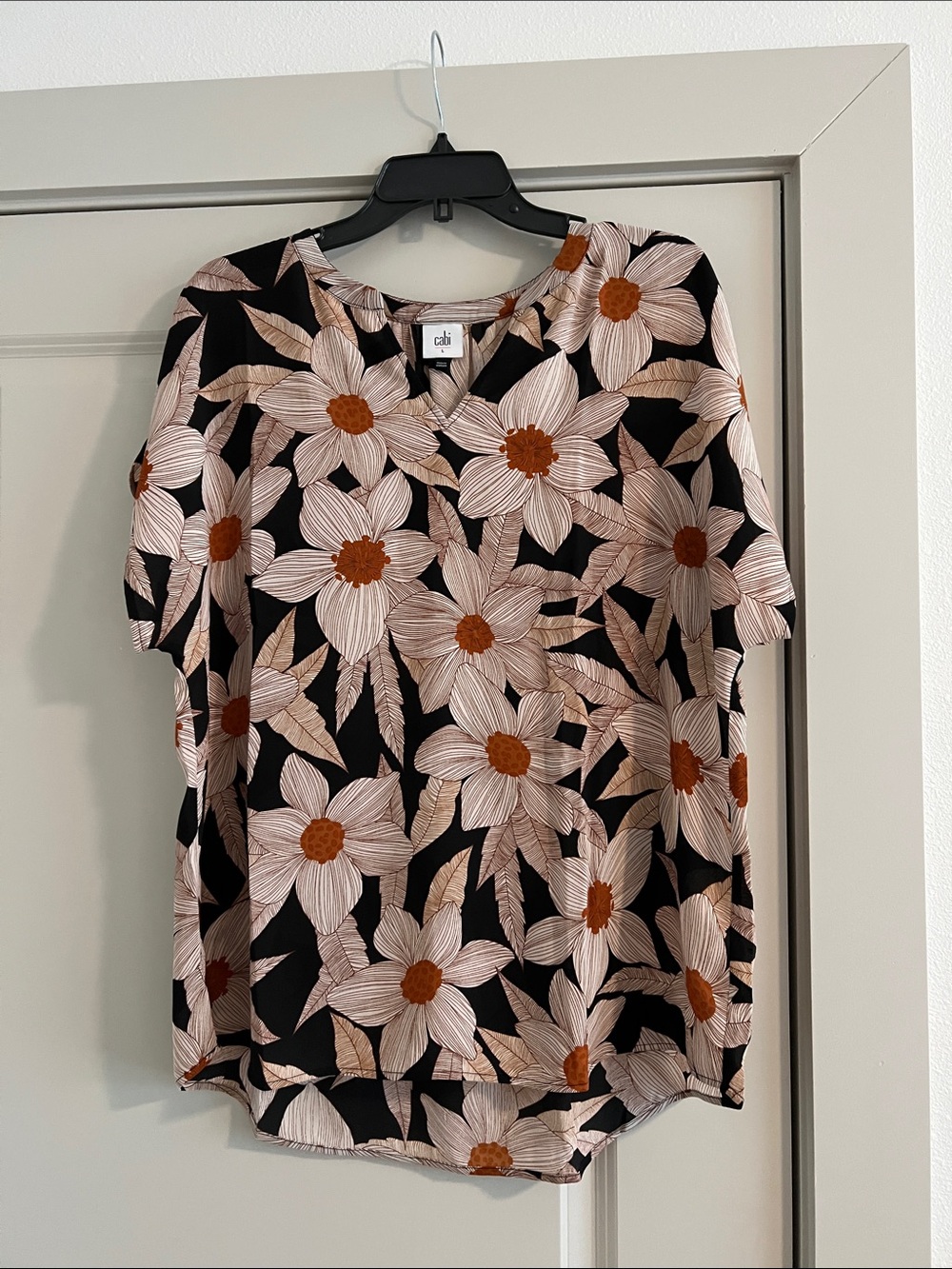 Cabi- Women's Black Floral Short-Sleeve Top - Pink & Rust Flower Print
